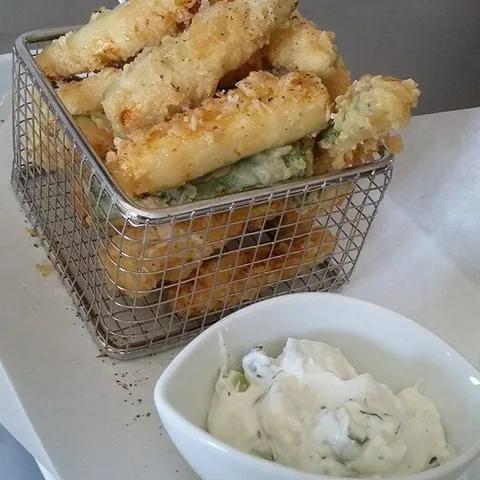 Fried seafood with a dip