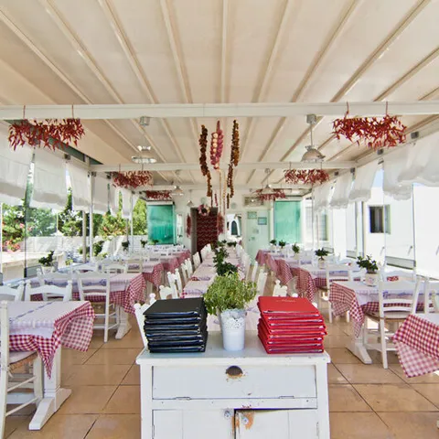 The terrace dining room